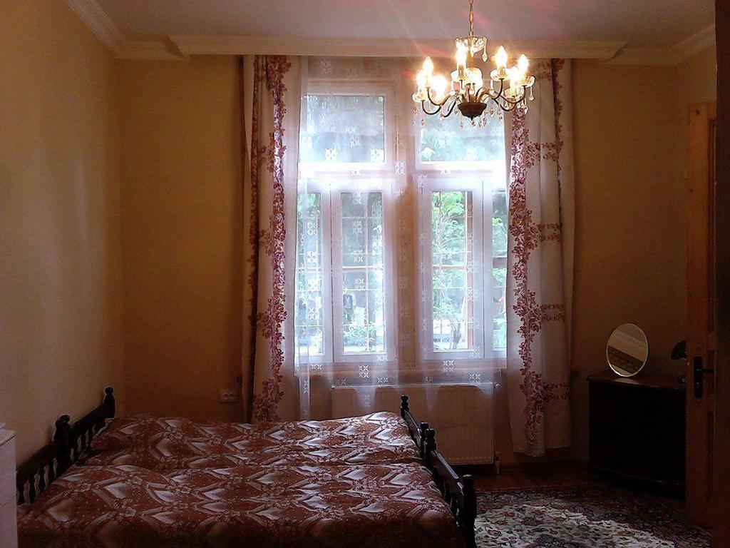 Old House Rustaveli 호텔 보르조미 외부 사진